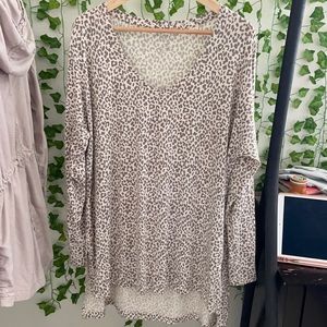 Cheetah print American Eagle top